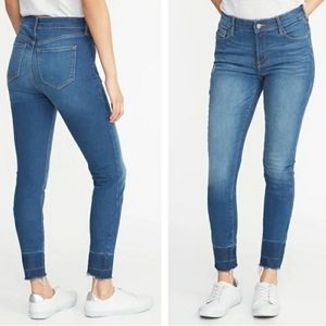 Denim jeans with built in scuplt ,